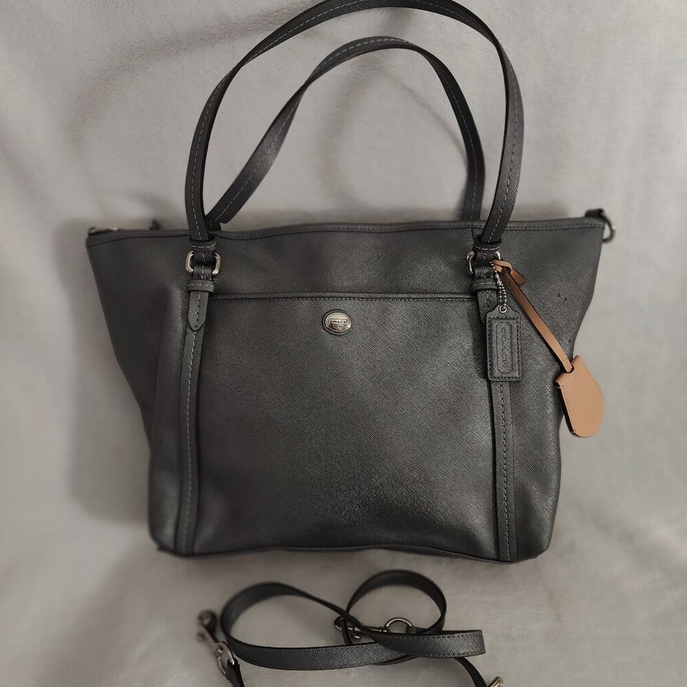 Coach gray shoulder bag